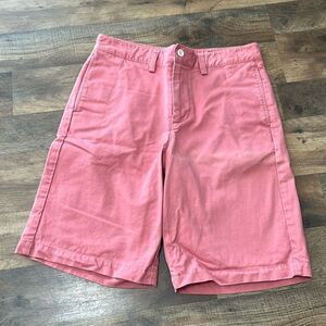 Vineyard Vines shorts size 18
